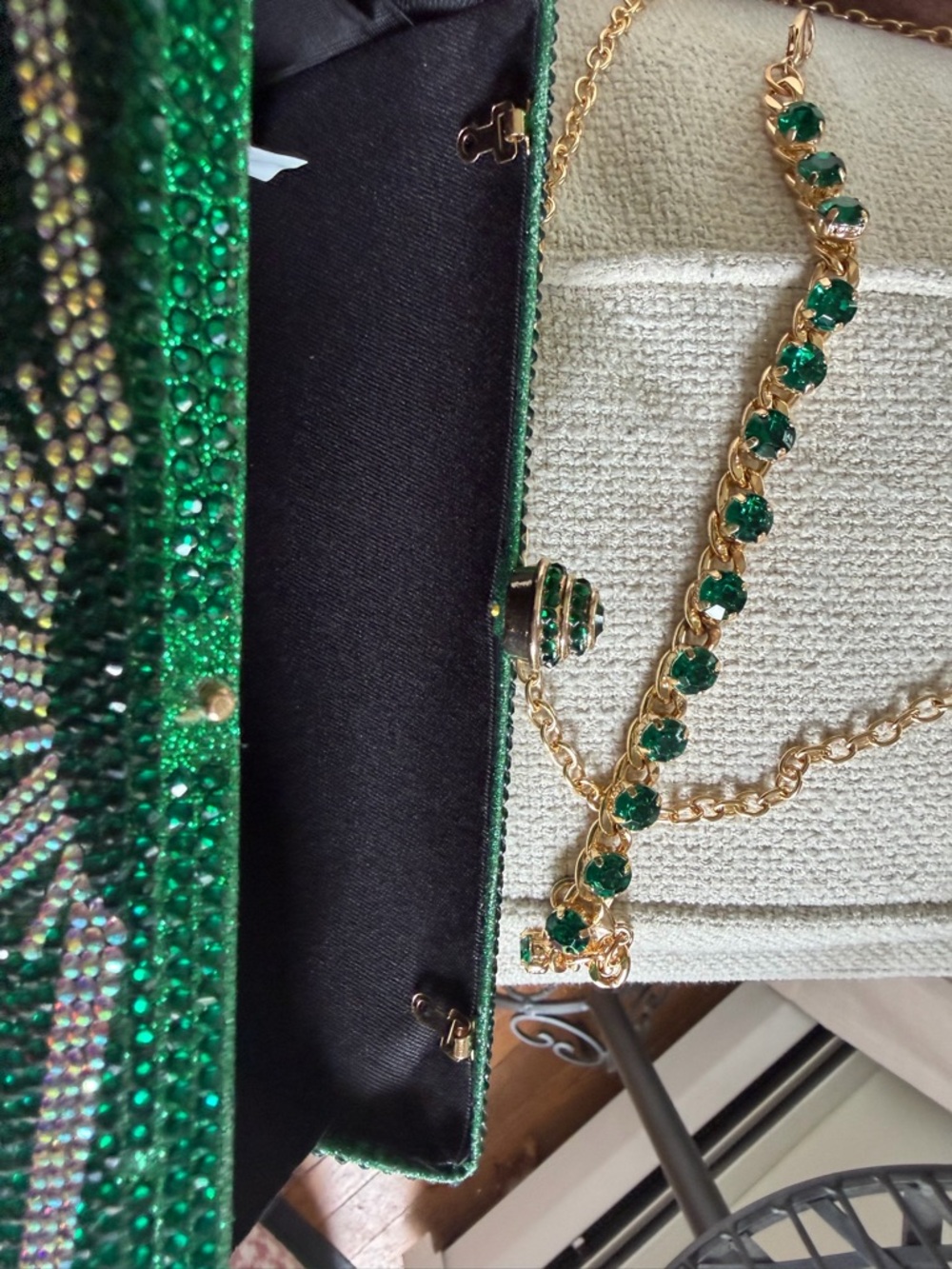 Emerald Green Crystal Citrus Clutch with Gold Chain - Picture 5 of 5